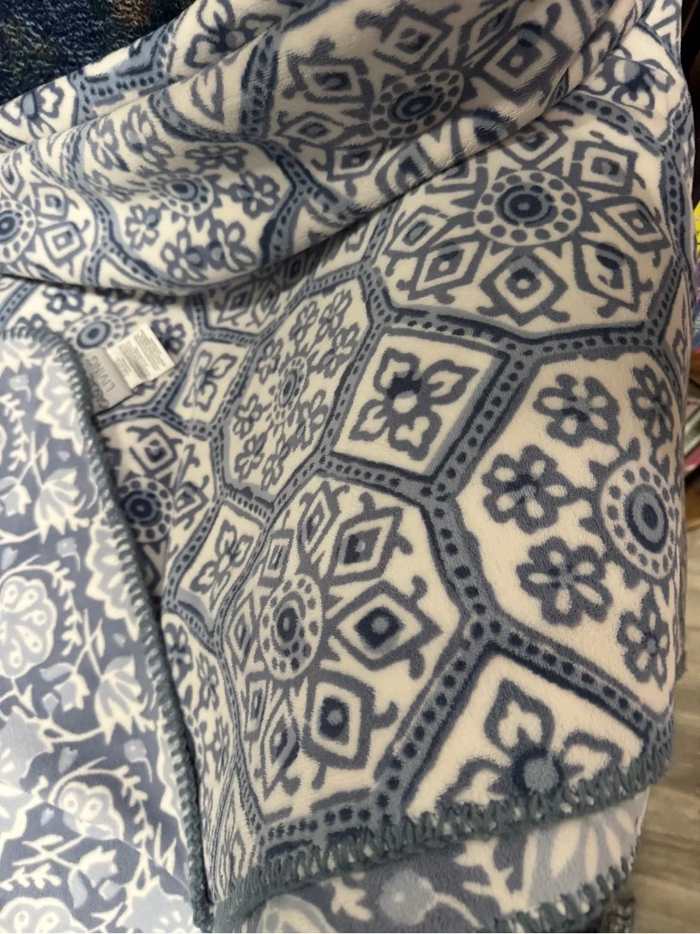 Soft Blue Floral & Medallion Throw Blanket - Cozy Home Accent